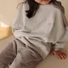 Çocuk Giyim Kızlar Pantolon Setleri Autum Kış Rahat Spor 2 ADET Eşofman Bebek Homewear Suit 1-7 T Yürüyor G220310 için