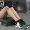 1 Mid Green Toe 554724 067 mit SCHWARZEM GYM-ROT, WEIß, KIEFERGRÜN, günstige, atmungsaktive Sport-Sneaker, Schuhe, Chaussures für Herren, Schuhe