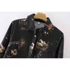 Vintage Dames Zwart Print Shirts Mode Dames Turn Down Collar Tops Chinese Stijl Vrouwelijke Chique Pocket Blouses 210430