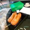 Marka Guma Kobiet Sandały Designer Slingback Pasek Rain Botki Matte Platforma Wodoodporna Botki Cukierki Kolory Slip-on Casual Buty 2022