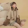 Houzhou Kawaii Mignon Oversize Sweat à capuche Femmes Harajuku Anime Pull Soft Girl Korean Fashion Bear Patchwork Sweatshirt Automne 211109