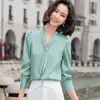 Camisa de chifón de manga larga verde claro profesional para mujer, blusas de fondo con cuello en V y temperamento de primavera, Top de trabajo para mujer de oficina 210604