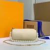 Mini borsa a cilindro borse a tracolla borsa a catena moda grano vera pelle lettera stampa cerniera perla decorazione hardware tinta unita