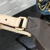 En kaliteli hoto Çanta En Yeni Stlye Bumbag Cross Luxurys Tasarımcılar kadınlar erkekler Vücut modası Omuz Kemeri Bel çantası cebi çanta Crossbody Paketi Bel Çantaları