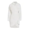 Vår sommar mode casual v-neck långärmad vit hög midja temperament asymmetrisk kort klänning kvinnor sh599 210421