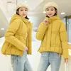 Hiver Court Parkas Mode Femmes Épais Chaud Coton Rembourré Veste Femme À Capuche Zipper Manteau Outwear Mujer 210525