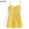 Mulheres Amarelo Lace Trim Spaghetti Strap Bodycon Mini Vestido Romântico Lady Backless Sem Mangas Party Club Sexy 210514