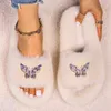 Sandalen Pelz Frauen 2022 Neue Mode Kristall Schmetterling Flauschige Hausschuhe Nette Mädchen Designer Fux Slides Damen Flip-Flops Schuhe 220121