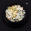 Renkli Çiviler Rhinestones DIY Nail Art Glitter Elmas Kristaller Boncuk Takı Çok Stilleri Altın Gümüş Çiviler Gems Metal Perçinler Charms