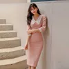 Różowy Ciasny Koreański Panie Sexy Koronki V Neck NightClub Office Party Dress Dla Kobiet Chiny Odzież 210602