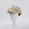 Chapeaux Vintage en cuir Pu blanc pour femmes casquette gavroche dames béret Style britannique casquette octogonale haute qualité femmes chapeau