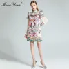 Moda Designer Sukienka Wiosna Damska Dress Ruffles Z Długim Rękawem Kreskówki Anime Floral-Print Eleganckie sukienki 210524