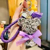 11 kleur 2021 Luxe designer Sleutelhanger Vol Strass diamant Cartoon Beer Kristallen Sleutelhangers Ringhouder Hanger Tas Dames Handtas Sleutel Willekeurige Letter