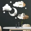 ウォールステッカー4ピース雲とムーンスターアクリルミラータイルステッカーアートデカールの自宅の装飾の上の自己接着スティック