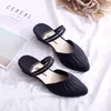 Sandales été chaussures décontractées femmes bout pointu gelée femme sans lacet dames pantoufles compensées plissées femme deux vêtements