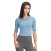 L-52 Mulheres Yoga Camisetas Fitness Roupa Básico Fit Slim Fit Sports Tops Meios Mangas Camisa de Treinamento Primavera Verão Superfície amigável da pele para no