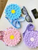 Popet Fidget Toy Bag enfants filles sacs à main bandoulière sac à dos sensoriel bulle popper messenger sacs à bandoulière forme de fleur popping jeu de société cadeau de Noël