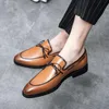 Papillon a punta Scarpe da barca Oxford marroni nere per uomo Abito da cerimonia formale per ballo di fine anno Spettacolo per feste Sapato Social Masculino