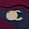 Takı Özelleştirme Elmaslar Broş Toptancı Lüks Vintage Broşlar Yeni Tasarımcı Avrupa Boyutu AAAAA Pirinç Altın Kaplama Sıcak Marka Klasik Stil Pimleri
