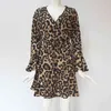 Kadınlar Seksi Leopar Mini Elbise Yaz Sundress Rahat A-Line Vintage Clubwear V Yaka Parti Robe Femme 210508