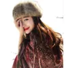 Winter hoed donzige sneeuwpet oorbomen vrouwen hoofdband warmer oor faux mutil kleur ski Russische mode buitenhoeden