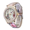 Frauen beobachten Quartz Uhren 28 mm wasserdichte Mode moderne Armbanduhr Geschenke für Frau 00262g