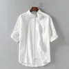 Sommer Neue Koreanische Mode Herren Baumwolle Weiße Hemden Stehkragen Drei Viertel Weiche Kühle Leinen Touch Männliche Bluse 4XL 5XL 210412