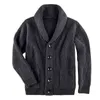 アーミーグリーンカーディガンセーターメンセーターセーターコート粗いウールのセーター厚いカジュアルコートの男性ファッション服ボタンアップ220108