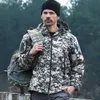 Giacca tattica da uomo Outdoor Military Camouflage Giacche Soft Shell impermeabili Mens Winter Warm Fleece Flight Coats Hunt Abbigliamento 210819