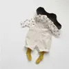 All'ingrosso primavera stile coreano neonata 2 pezzi set camicie a maniche lunghe ciliegia + tuta vestiti per bambini E5032 210610