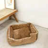 Jesień Zima Ciepła Dog Kennele Miękkie Oddychające Pet Bed Projektant List Drukowane łóżka Dog