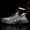 Kvalitet Toppkvinnor Män Running Shoes Black White Grey Outdoor Jogging Sports Trainers Sneakers Storlek 39-44 Kod LX31-FL8955