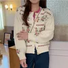 Cardigan lavorato a maglia jacquard con stampa floreale Donna Autunno Inverno Retro Bottoni dorati sciolti Maglioni femminili Giacche Top Femme 210514