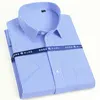 Lato Krótki rękaw Basic Sukienka Koszule dla Mężczyzn Regularne Fit White Formalne Biznesowe Work Office Solid / Striped Casual Tops Koszula 210714