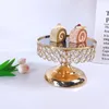 Gold Antik Metall Runde Kuchen Ständer Set Hochzeit Geburtstag Party Dessert Cupcake Sockel Display Platte Home Decor Andere Bakeware201F