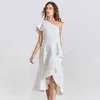女性のための2つのツーウィンスタイルの非対称の白いドレスのための不規則な襟のノースリーブパッチワークのフリルハイウエストミディドレス女性210517