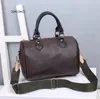 حقائب اليد الأزياء حقائب كبيرة سعة كبيرة سيدات تسوق بسيطة حقيبة اليد بو أكياس الكتف الجلدية الرئيسية المجانية 96 الجديدة