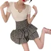 Seksowne i słodkie dwukrotne potargane spódnica kratki Slim Tube Top Women Summer Fashion Odzież damska Dress 210520