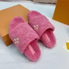 2021 Newest Luxury designers Women Letter Slippers Ladies wool Slides Autumn Winter fur Fluffy Furry letters Sandals Warm Fuzzy Girl Flip Flop Slipper with box V320