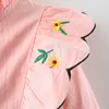 Bear Leader Kleinkind Mädchen Casual Shirts Mode geboren Baby Embriodery Blume Niedliche Blusen Rüschen Kleidung Für 0-3Y 210708