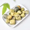 500 g de pierres polies polies en cristal de mica jaune naturel, cadeaux de pierres précieuses irrégulières de 15 à 30 mm pour plantes, cactus, plantes grasses, literie, remplissage de vase, décoration de fond de paysage