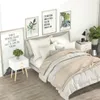 Amerikaanse voorraad nachtkastje, nachtkastje met laden, geschikt voor slaapkamer meubels woonkamer, bijzettafel MDF + massief hout voeten wit A09 A43