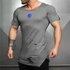 Muscleguys Marque Vêtements Mode T-shirts Hommes Trou déchiré T-shirts à manches courtes Casual Hip Hop Fitness Tshirt Été 210421