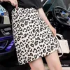 Корейский летний мода юбки с высокой талией мини женщина леопард над колено сексуальная женская одежда печать лоскутное ol 210604