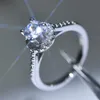 Pierścienie ślubne 2021 Luksusowe 925 Sterling Silver Pierścionek zaręczynowy dla kobiet Lady Anniversary Prezent Biżuteria Hurtownie Moonso R5469