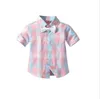 Gentleman Style Bébé Garçons Vêtements Ensembles Été Enfants Chemise À Carreaux À Manches Courtes Avec Noeud Papillon + Bretelles Shorts 2pcs Ensemble Enfants Costume Garçon Tenues 1-7 Ans