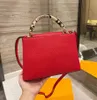 21FW Designer Handbag Totes Crossbody Luxury Diagonal Bag Fashion Classic Letter Handväskor Högkvalitativa kvinnors temperament SH223Q
