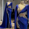 Seksowne Royal Blue Suknie Wieczorowe Z Frezowaniem Długie Rękawy Wysokiej szyi Suknie Satin Side Split Party Dress Dla Kobiet
