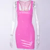 Sexy rosa PU-Leder, figurbetontes Kleid Sommer Frauen ärmellos Low Cut Back Reißverschluss elastisches Minikleid Party Club Kleider 210419
