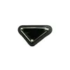 Broches, broches Designer Marque Pins pour Femmes Hommes Cuir Lettre Broche Triangle Lettres Costume Épinglette Mode Prads Bijoux Accessoires BW6N